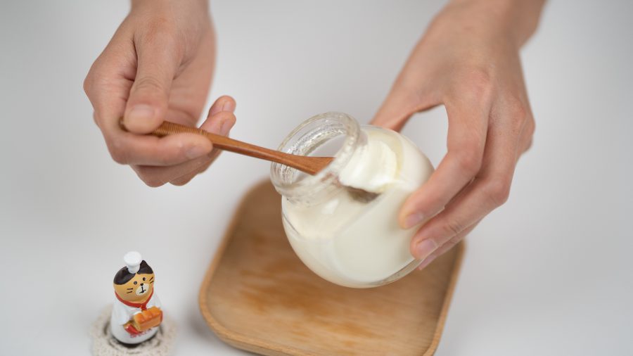 Ile kalorii ma jogurt naturalny?